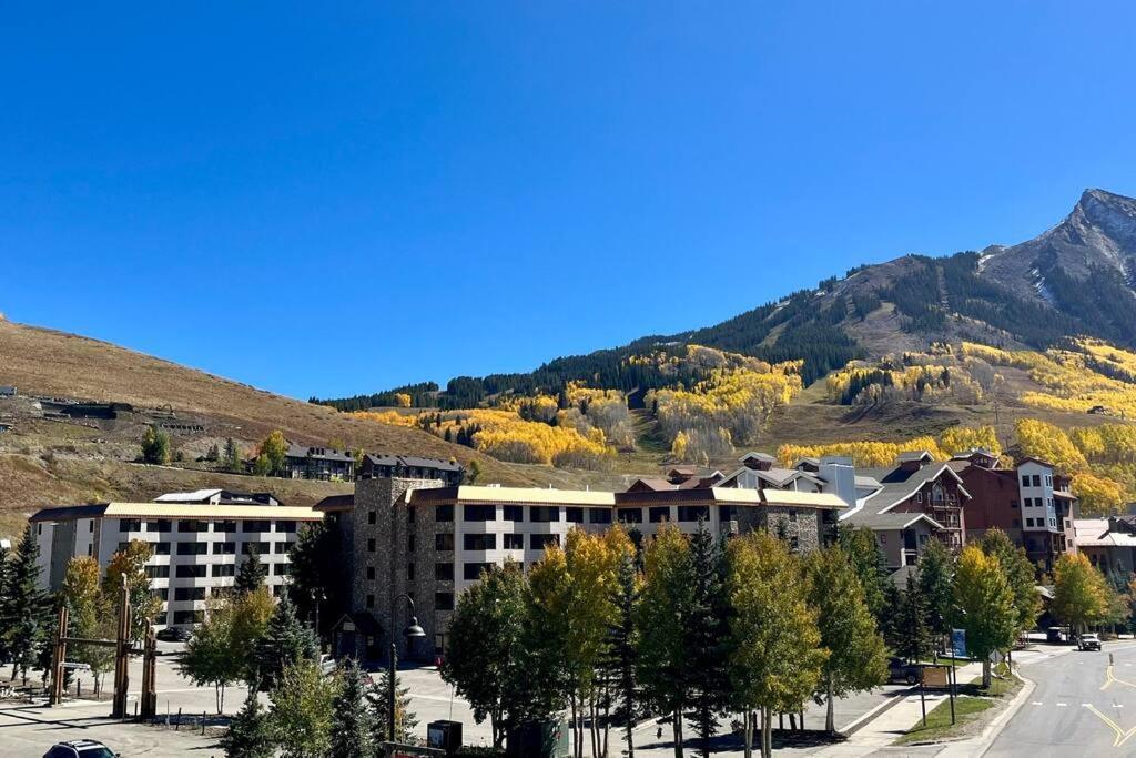 Mt Cb Mountain Side With King Bed, Hot Tub, Pool & Kitchen! Apartman Crested Butte Kültér fotó